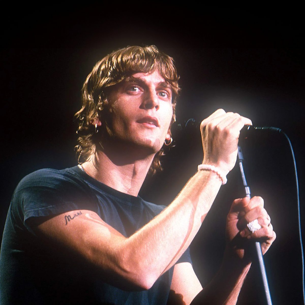 Rob Thomas tagged "apparel" The Merch Collective